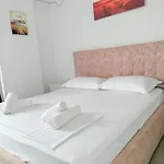 Azalea Apartment Sarandë