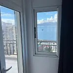 Apartment Azalea