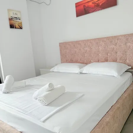 Azalea Lägenhet Sarandë