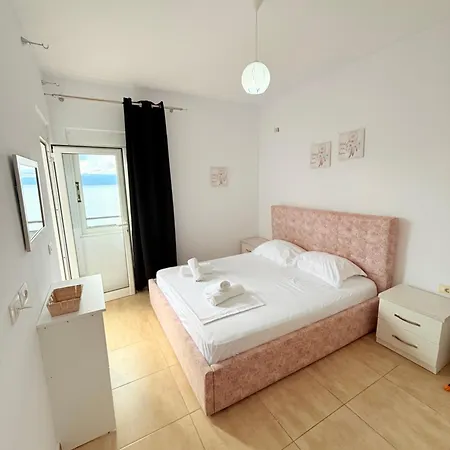 Apartment Azalea Sarandë
