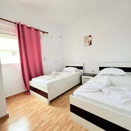 Apartament Azalea *
